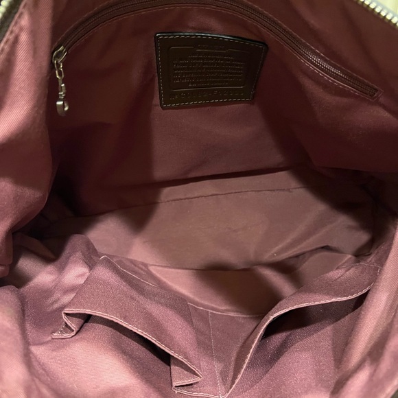 VTG Coach Pebbled Leather Shoulder Bag in Chocolate (Dk brown) - Picture 8 of 13